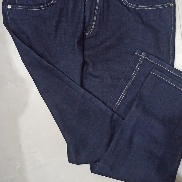 Kenzo - Picture 5 of 13